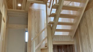 養生が取れると、思ったよりいい感じに仕上がっています。