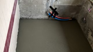 ユニットバスへ