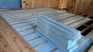 畳下にも断熱を