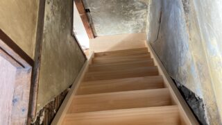 ひとなる図書館