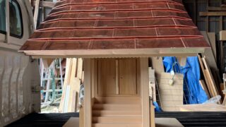 地の神様のお社