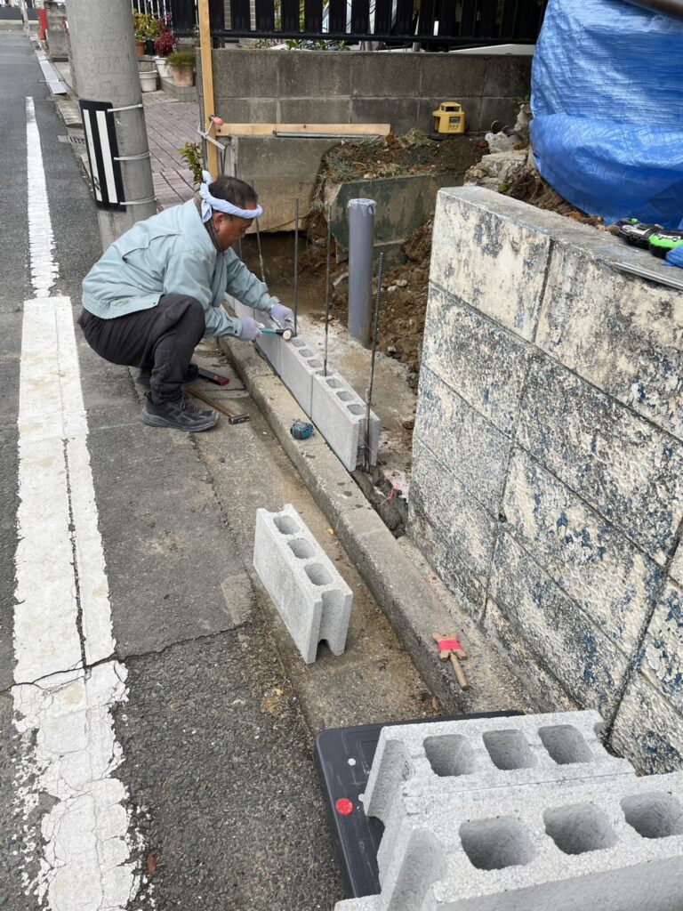 ブロック積