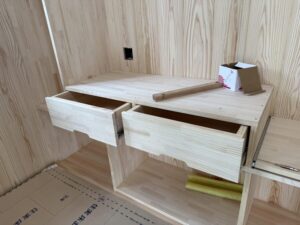 背面収納