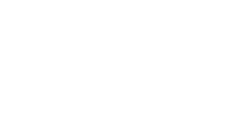大黒柱と土壁のある日本家屋